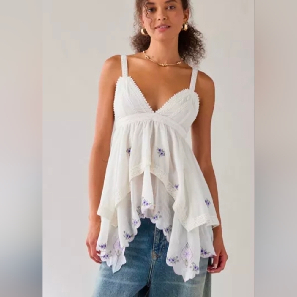 Kimchi Blue Song For Love Tiered Babydoll Floral Tunic Tank - Picture 6 of 8